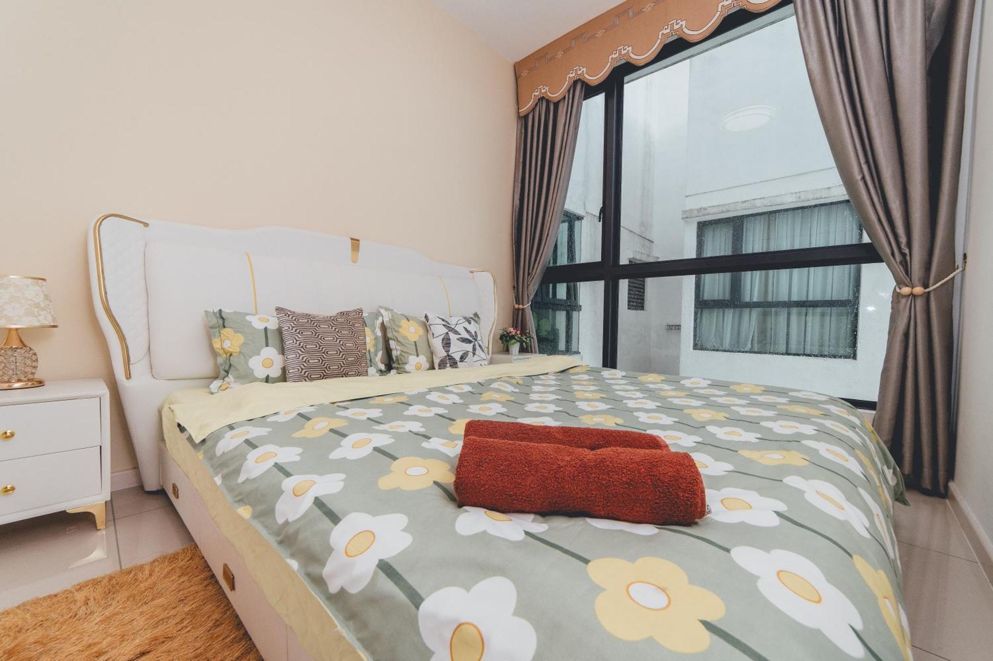 Macrolink Meadow 2br 4pax By Our *